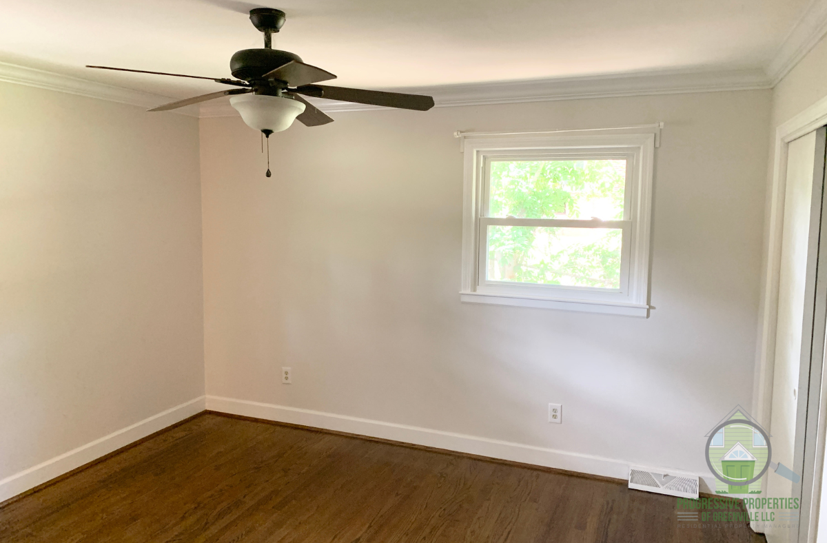 128 W Circle Ave #1 - Photo 7 of 21