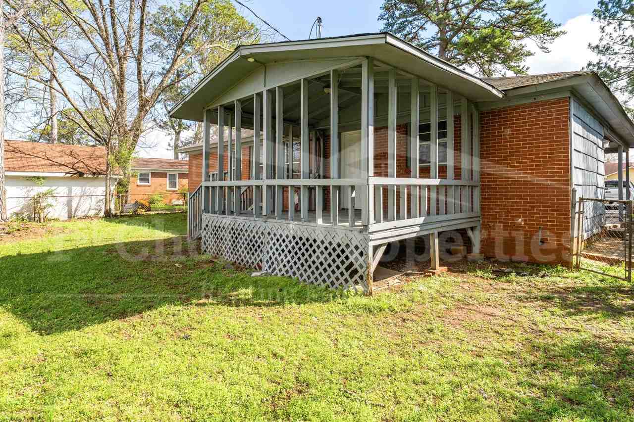 5808 Avenue O #1 - Photo 6 of 24