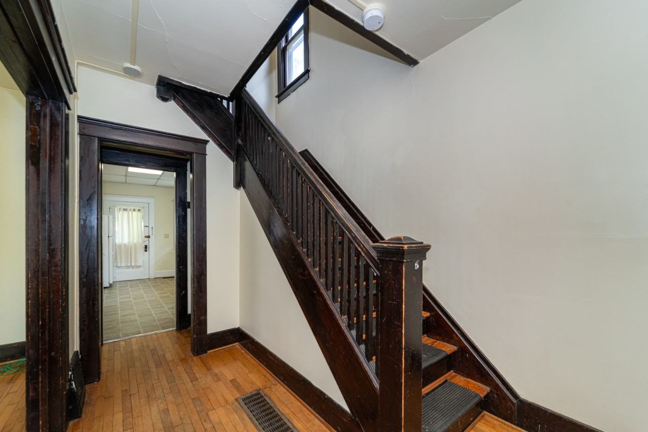 117 Adams Ave #1 - Photo 6 of 26