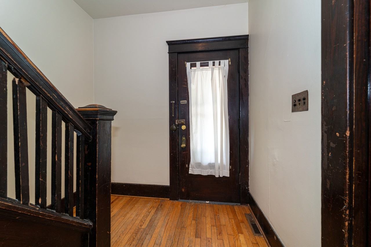 117 Adams Ave #1 - Photo 7 of 26