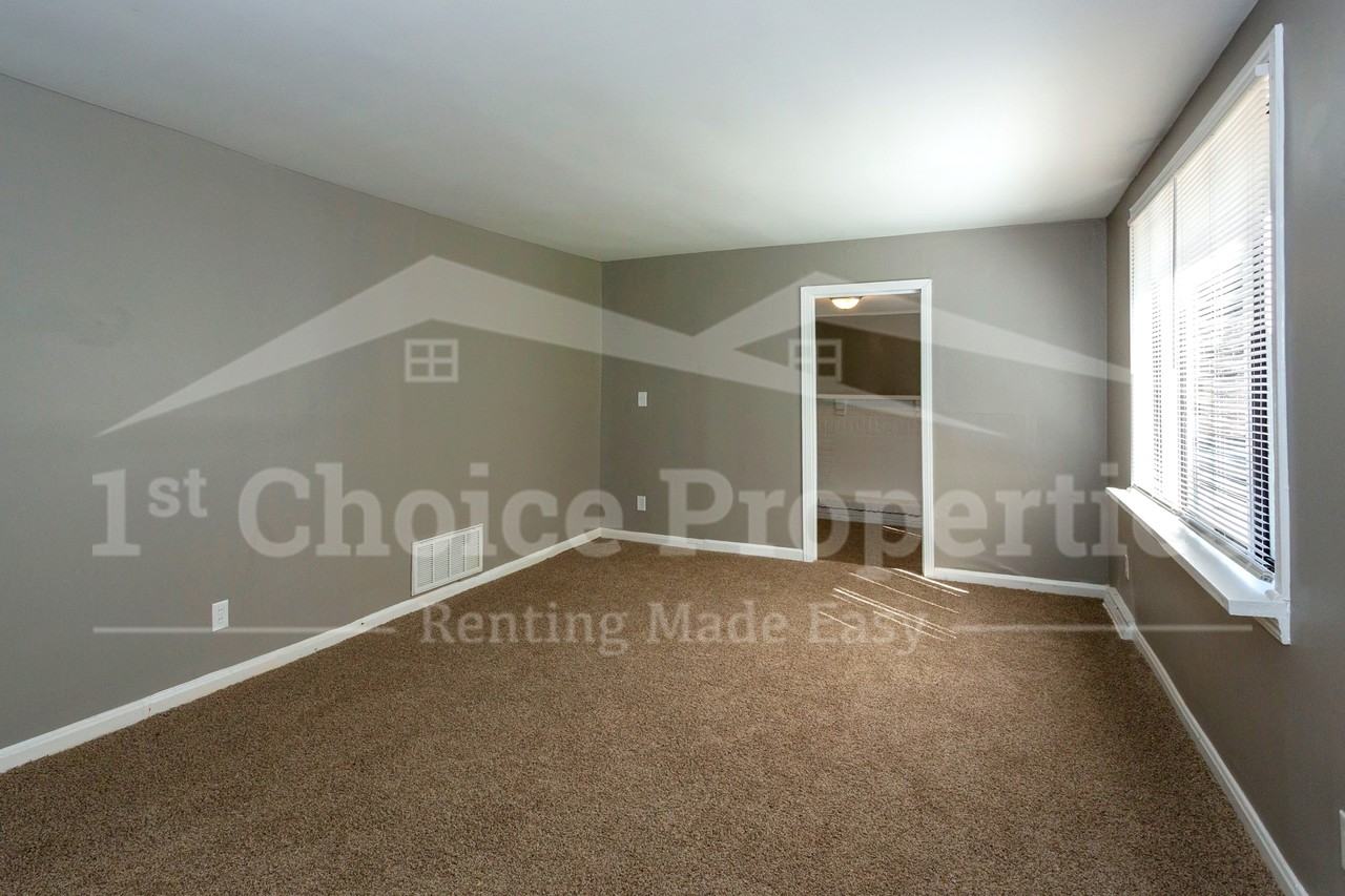 535 Rutherford Cir #1 - Photo 7 of 24