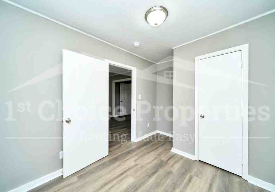 1211 13th St N #1 - Photo 7 of 13
