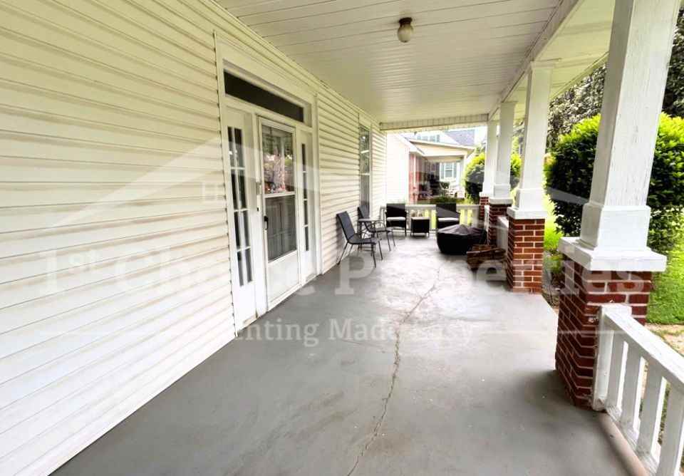 302 East Coffee Street A - 1 #1 - Photo 5 of 10