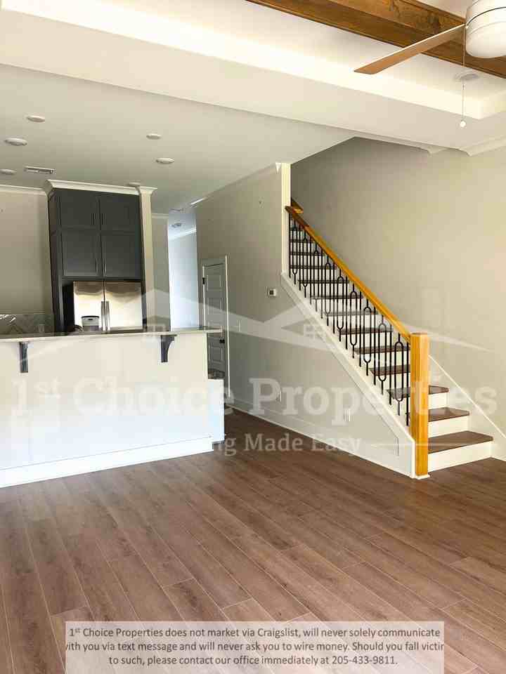 Windsor Dr #1 - Photo 2 of 17