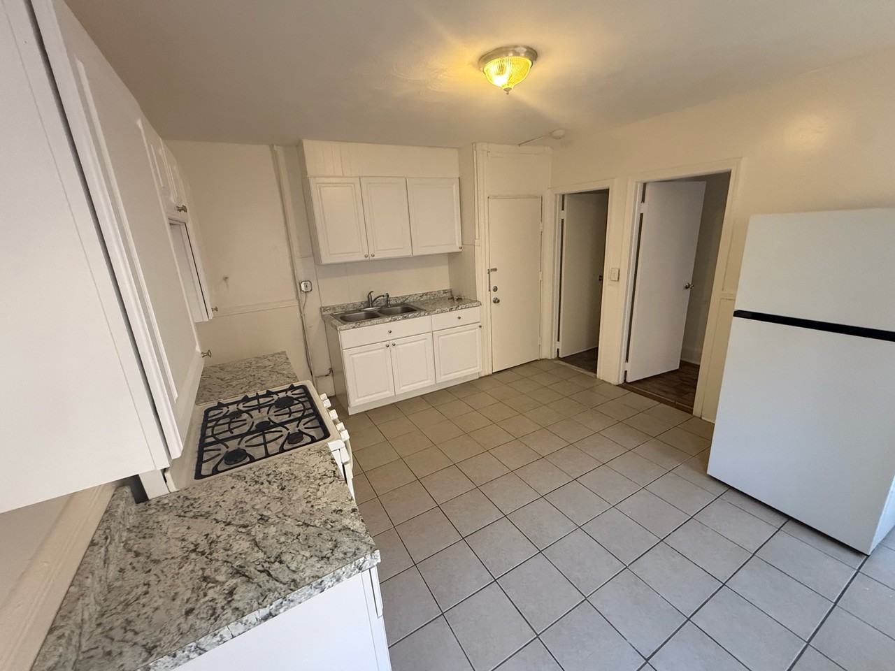 173 Broad Street1E #1E - Photo 2 of 8