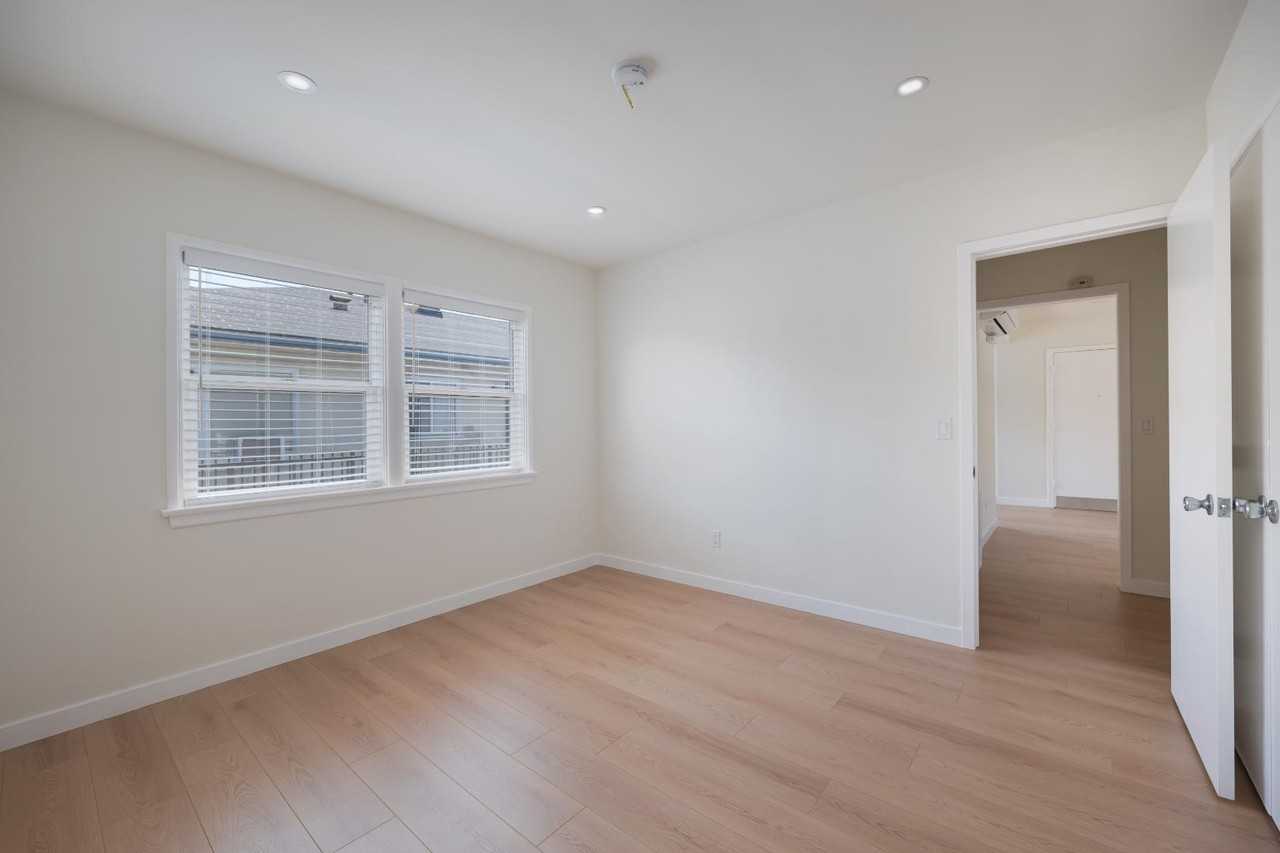 12237 Vanowen St. - Photo 6 of 7