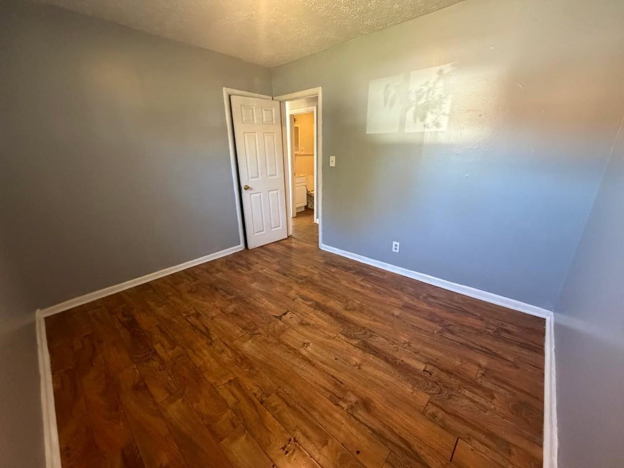3015 E 11th Ave - Photo 4 of 20
