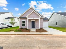 205 Lenox Cir - Photo 1 of 1