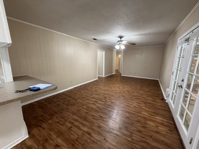 25 Green Acre Dr #1 - Photo 4 of 24