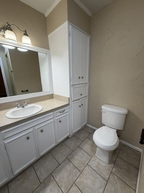 25 Green Acre Dr #1 - Photo 7 of 24