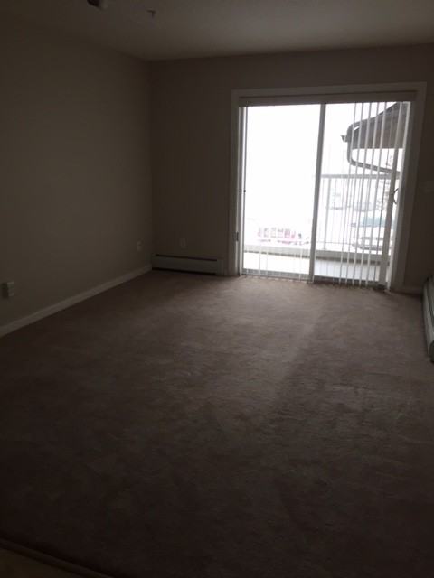 Condo in Spruce Grove - Photo 6 of 9