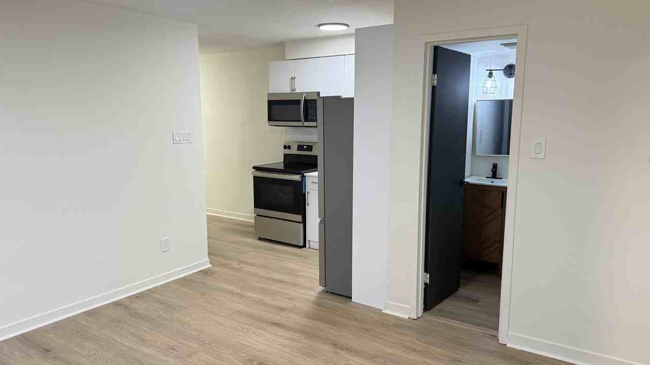 60 Triller Avenue - Photo 6 of 14
