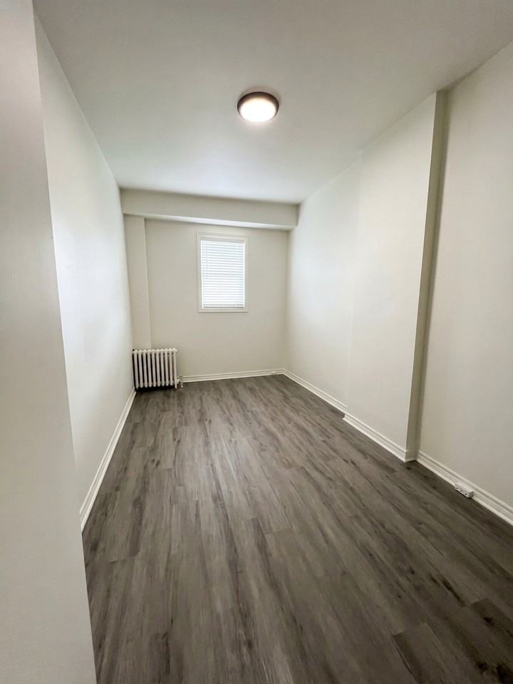86 Church St, C - Photo 3 of 9