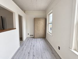 featured image of 103 John St S