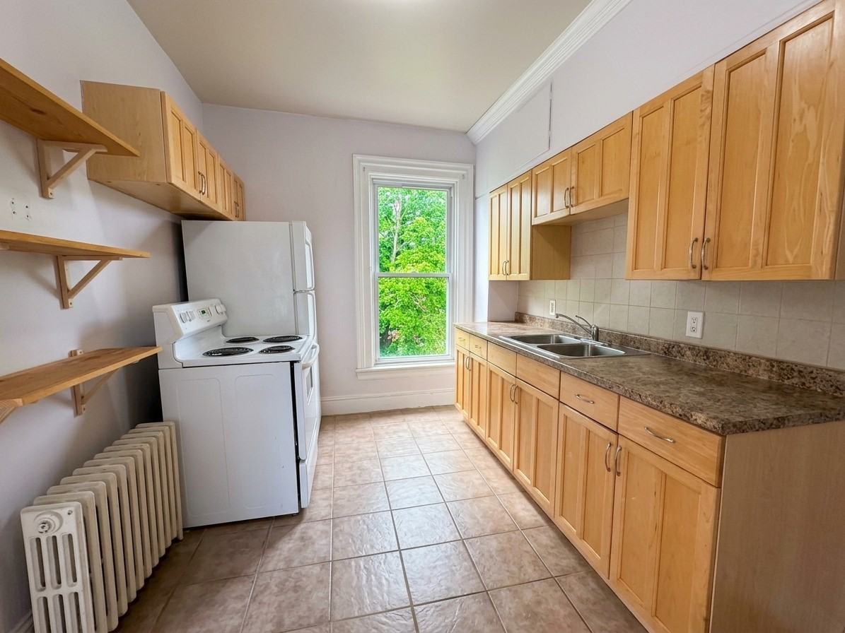 90 Church St - Photo 7 of 12