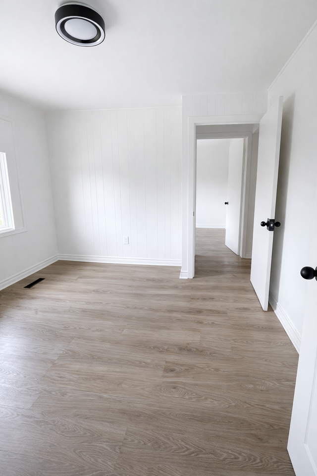 19 Wellington Street - Photo 4 of 16