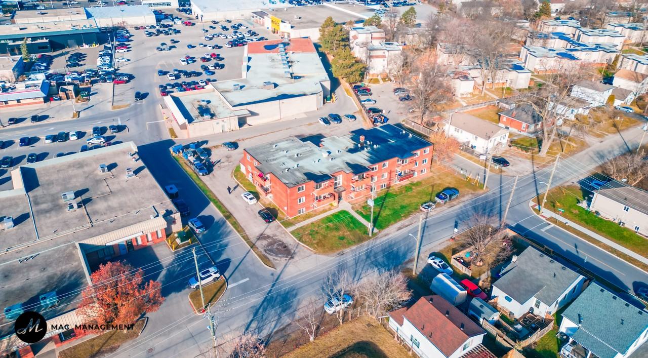 19 Manchester Ave - Photo 4 of 26