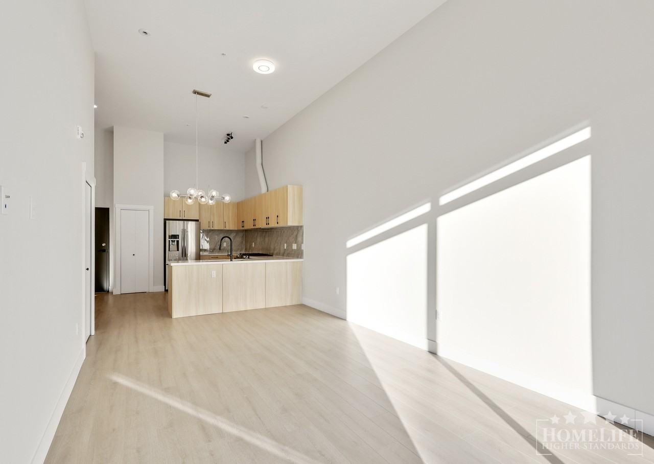 14858 60 Ave - Photo 5 of 30