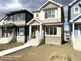 featured image of 1052 14 Ave Nw