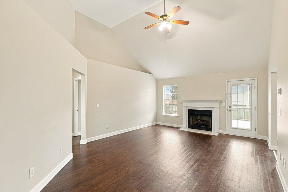 5024 War Admiral Ct - Photo 5 of 17