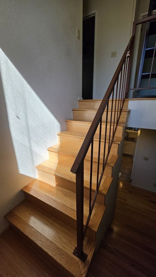 527 Wilshire Ct #1 - Photo 6 of 35
