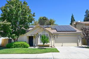 featured image of 239 W Fallbrook Ave #1