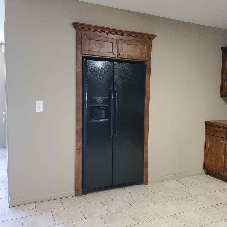 524 W Gay St #B - Photo 5 of 18