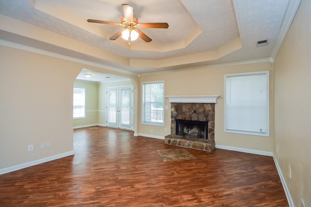 1793 Mill Rd - Photo 4 of 17