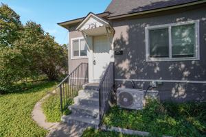 featured image of 1724 6th St S #1