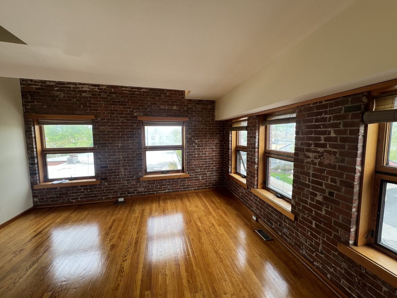 28 Federal St #1 - Photo 5 of 12