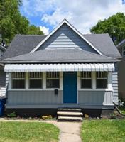 featured image of 419 E Streicher St #1