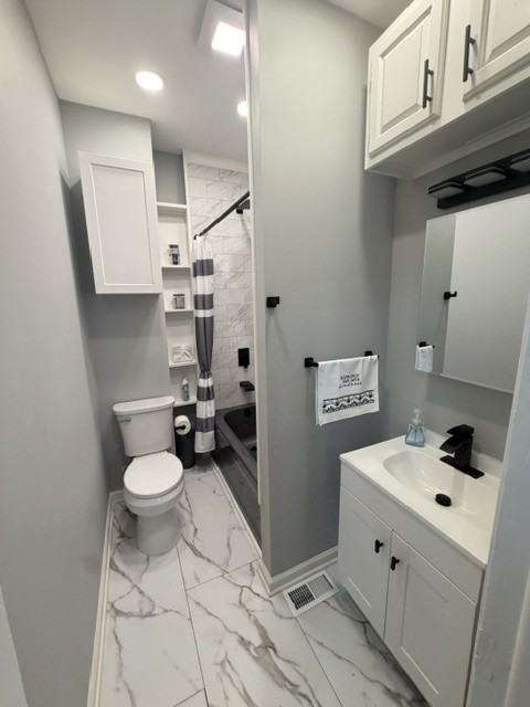 419 E Streicher St #1 - Photo 7 of 11