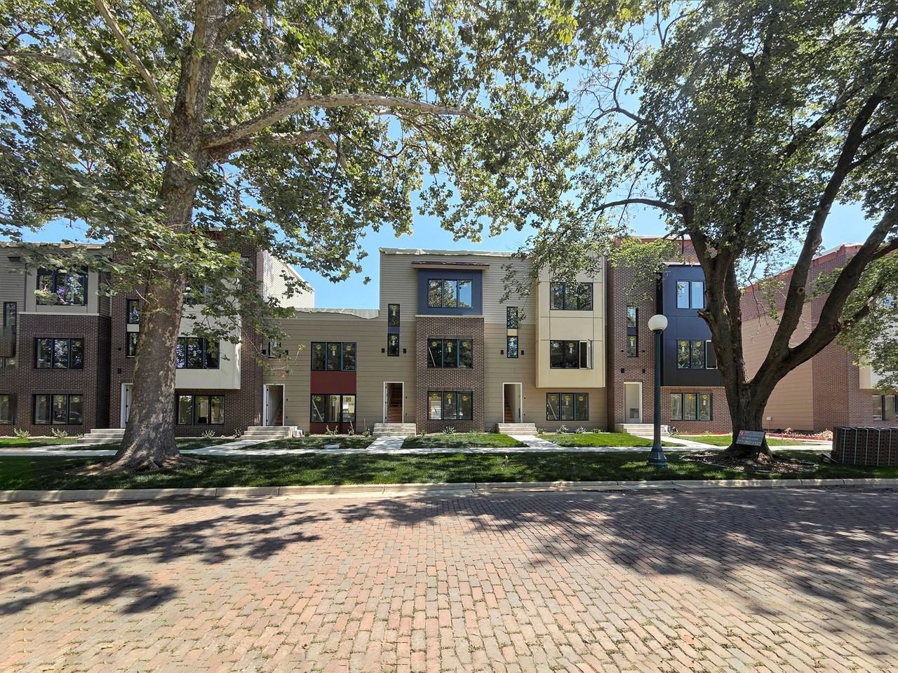 Prairie Townhomes at The Pilot - Photo 2 of 50