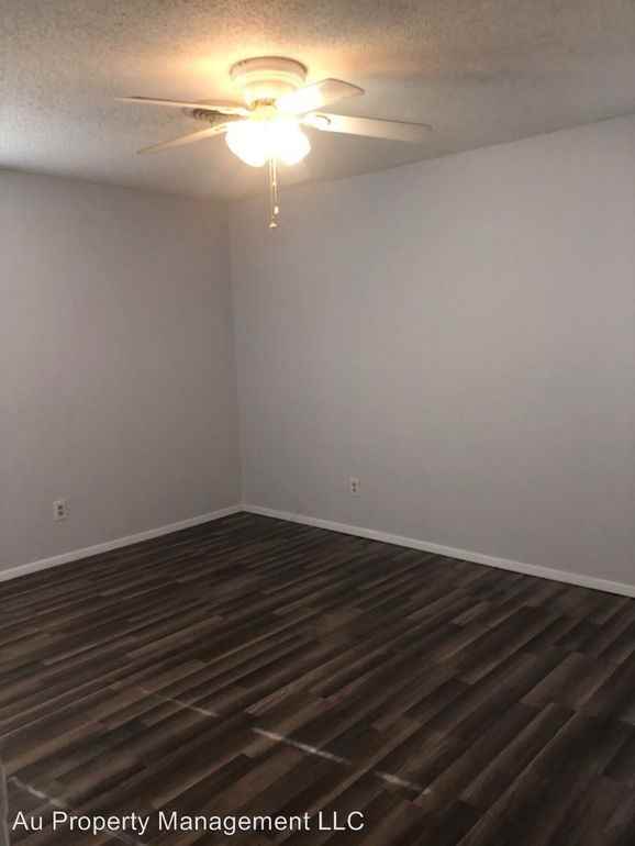 4802 S Austin St #1 - Photo 7 of 12