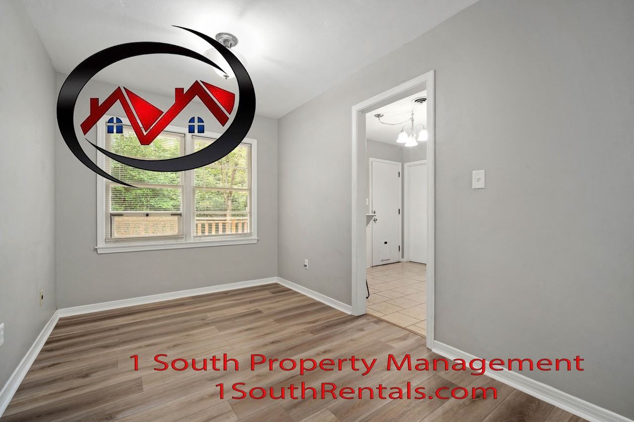 916 Wendover Rd #1 - Photo 6 of 17
