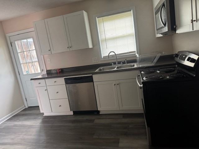 210 Pine Park Dr #B - Photo 3 of 14