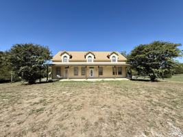 featured image of 1000 Ponderosa Rd #1