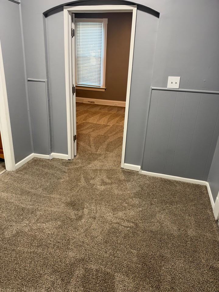 515 E 19th St #1 - Photo 6 of 6