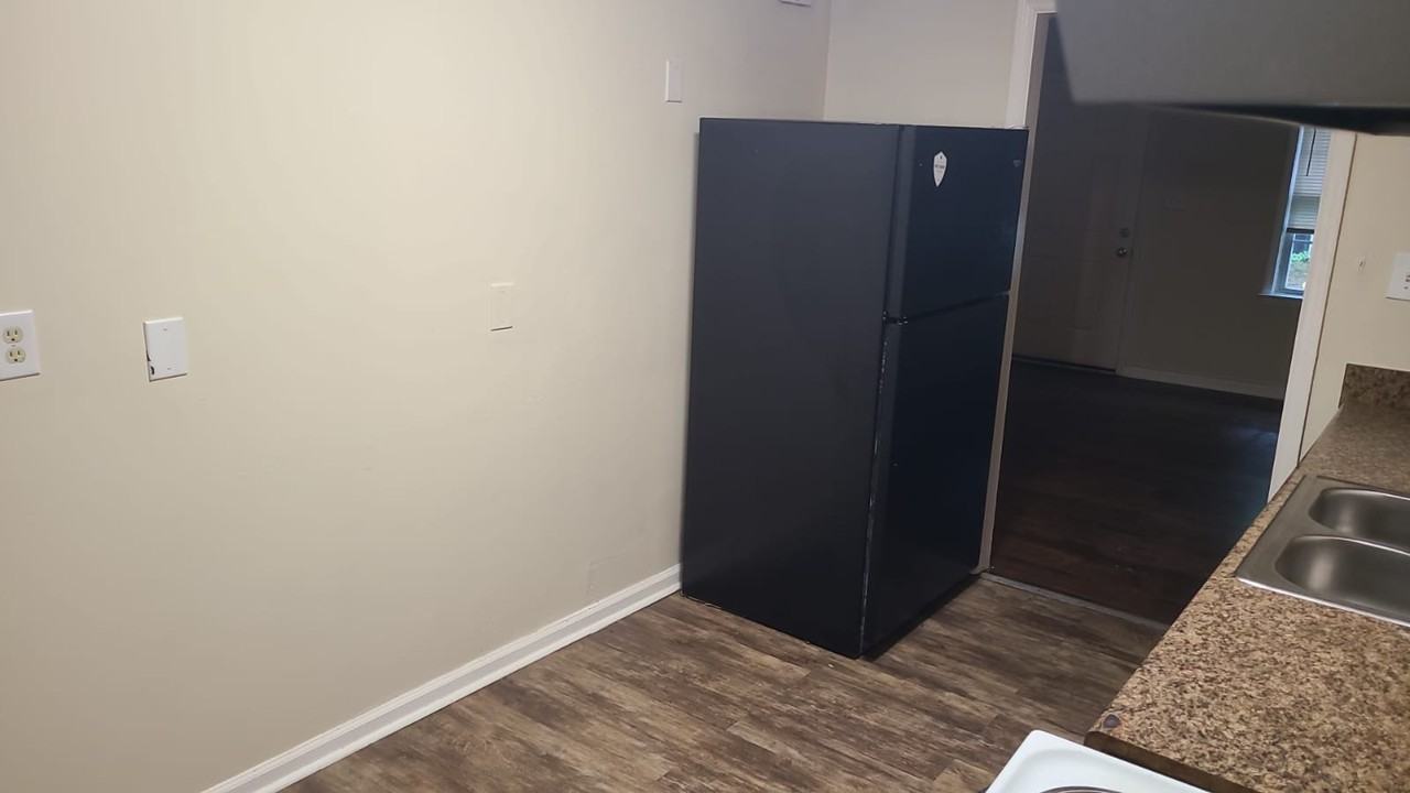 4550 Hershey St #4550-2 - Photo 4 of 11
