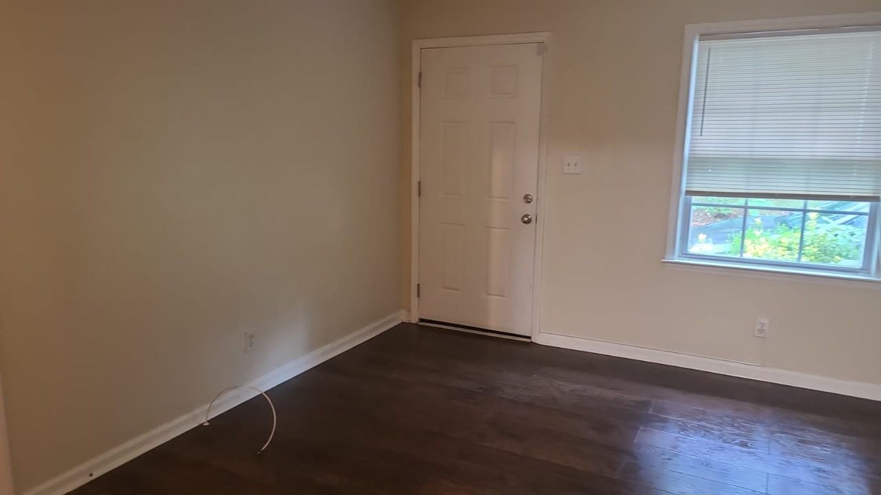 4550 Hershey St #4550-2 - Photo 7 of 11