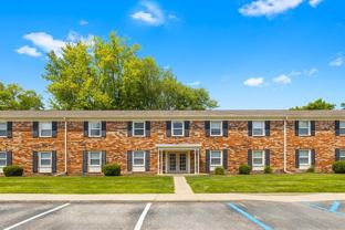 1325 W 75th Ct - Photo 1 of 1