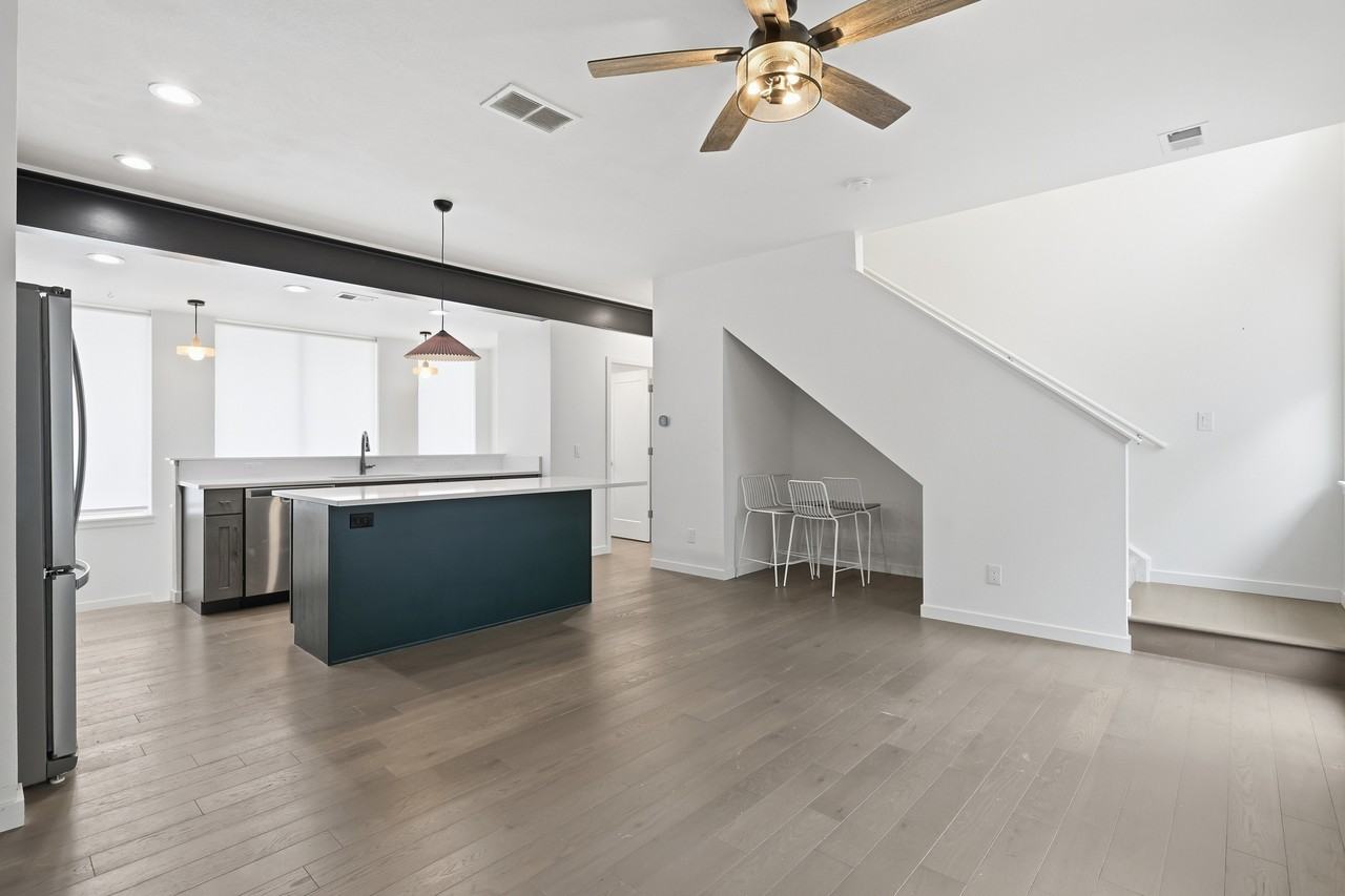 8711 E Hampden Ave #11 - Photo 6 of 27