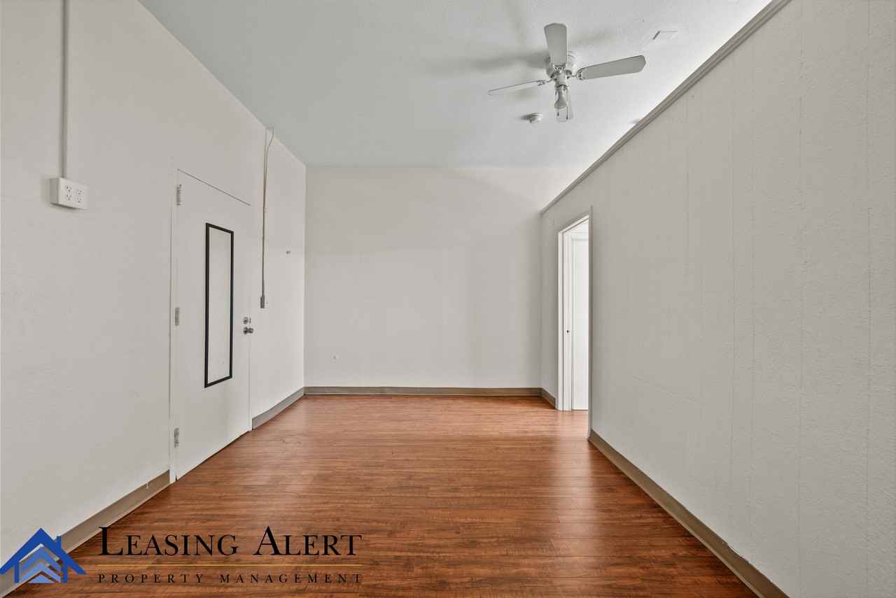 104 S Cummings St #1 - Photo 7 of 16