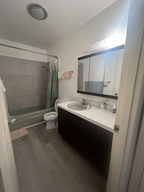 4741 Cordova St #4 - Photo 7 of 8