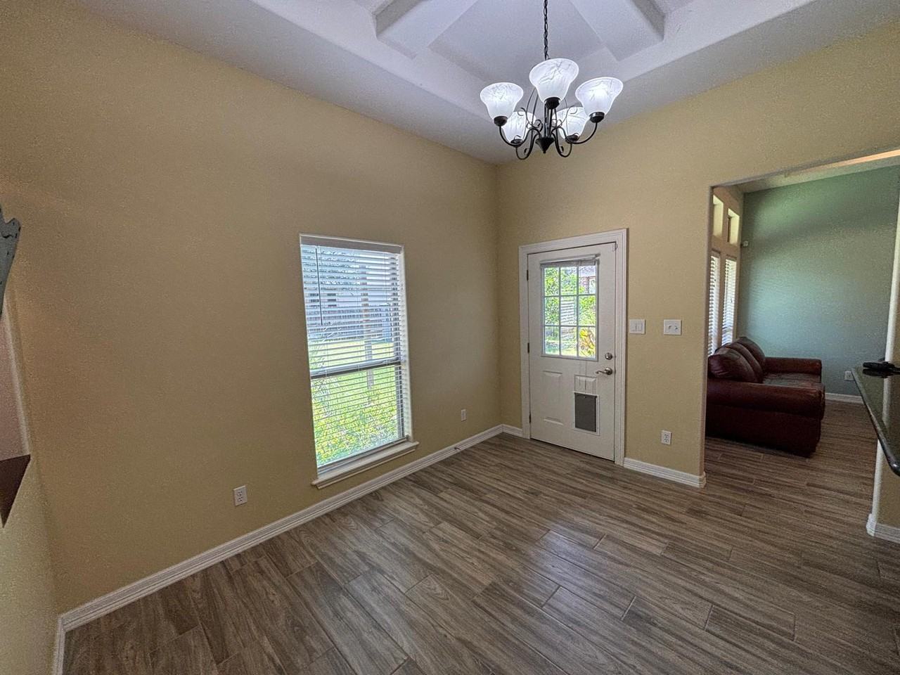 2304 Brazos Ave #1 - Photo 7 of 20