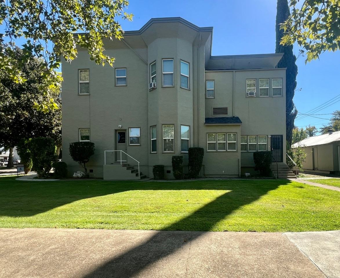 1051 Washington Street - Photo 2 of 14