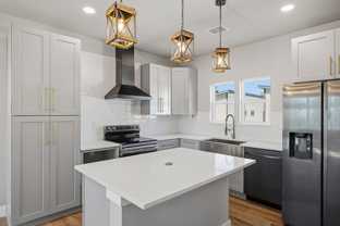 1823 Burnet St Building 2 - Photo 1 of 1