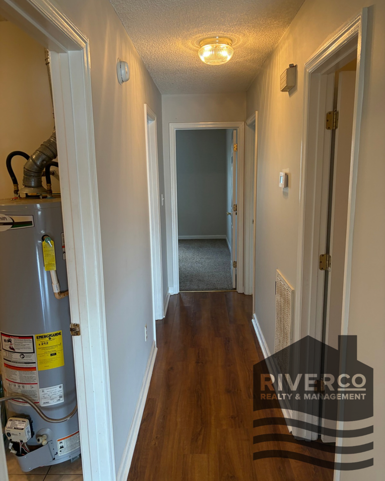 411 E Roosevelt Ave #A - Photo 5 of 11