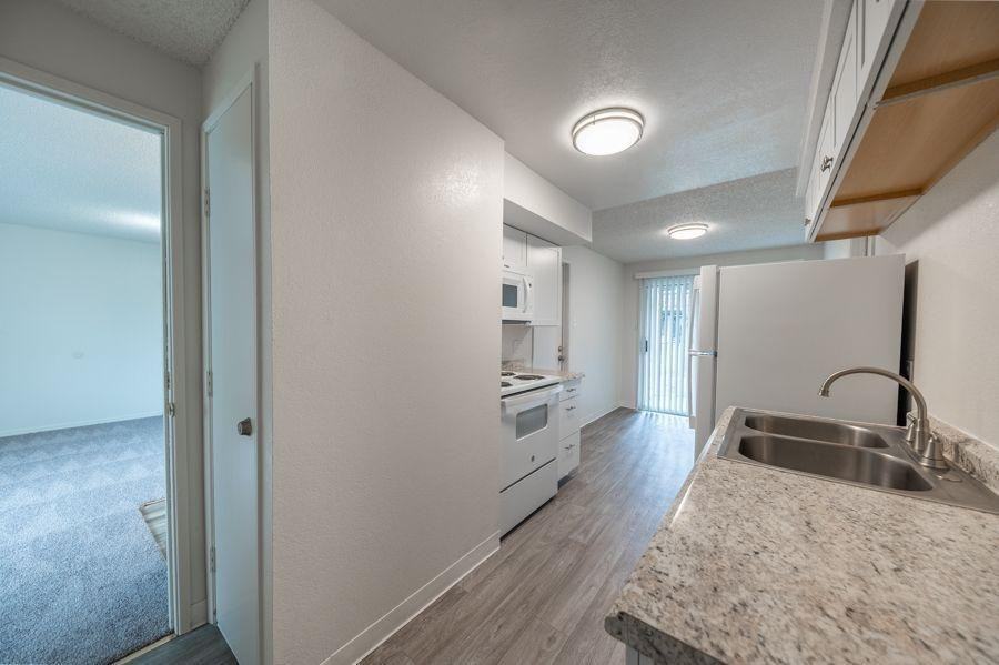 1000 Harvard Way - Photo 7 of 42