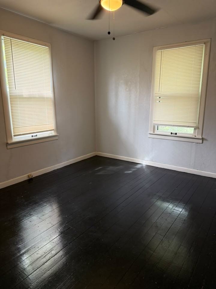 1135 Canaan Ave #1 - Photo 2 of 8
